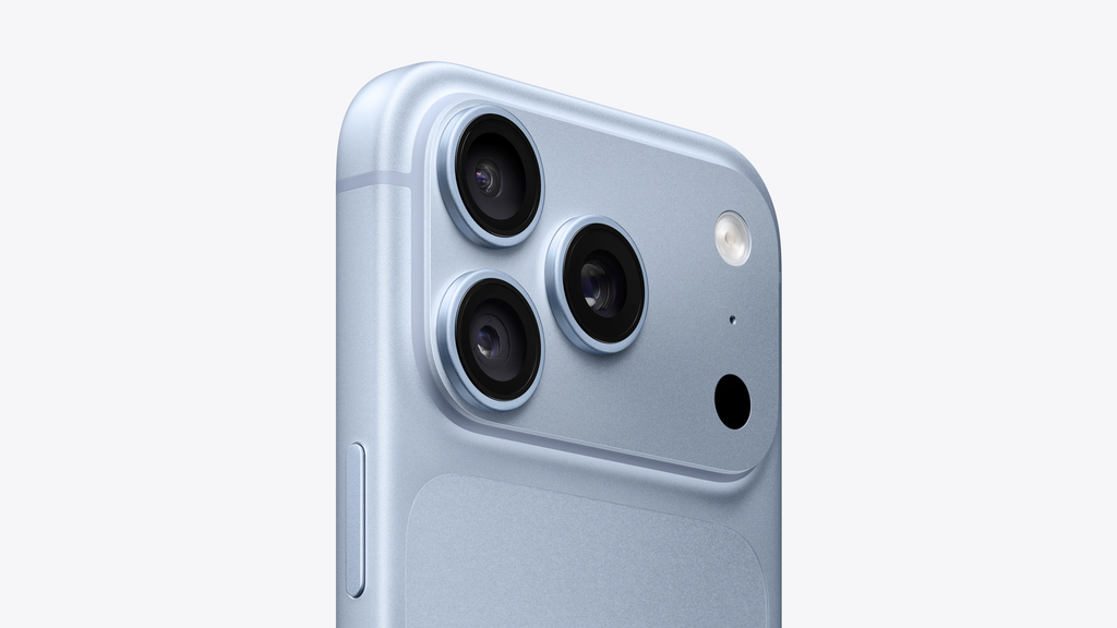 iphone-18-pro-finish-select-202609-6-3inch_AV3.webp