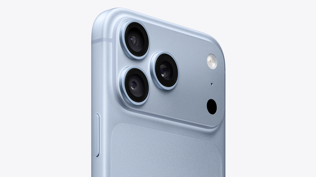iphone-18-pro-finish-select-202609-6-9inch_AV3.webp